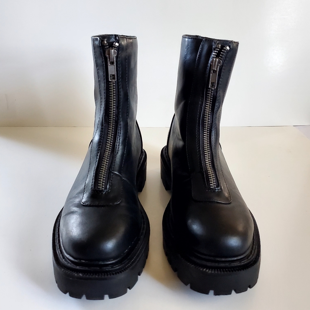 American Eagle Outfitters Black Combat Boots with Rugged Sole Size 6.5 - Picture 2 of 8